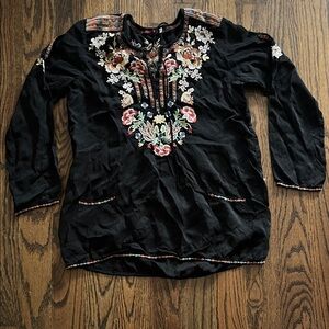 Johnny Was Embroidered Black Women's Top Tunic Medium